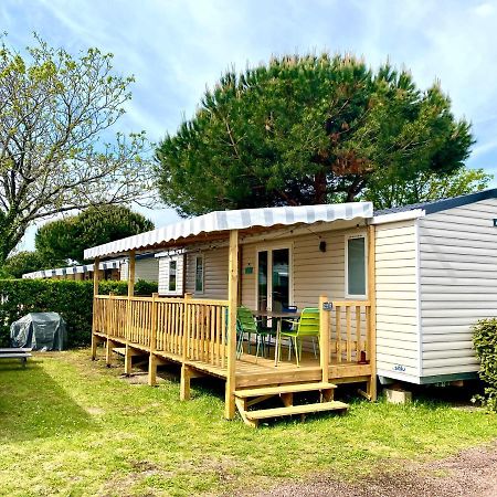 Mobil Home Excellence 6 Personnes Au Camping Mer Et Soleil, Saint George D'Oleron Les Sables Vignier Luaran gambar